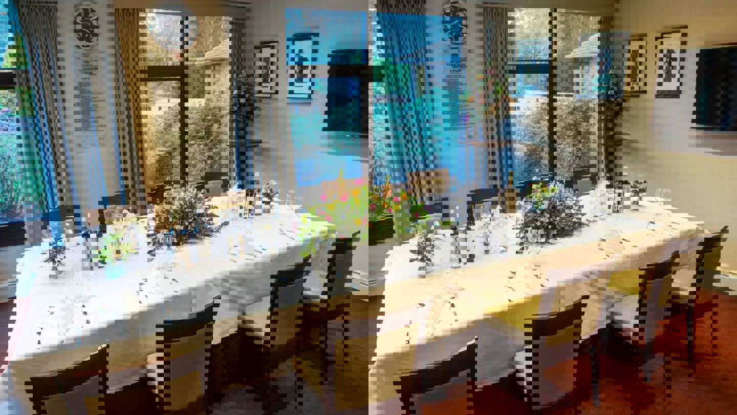 Image of poulter room dinner window