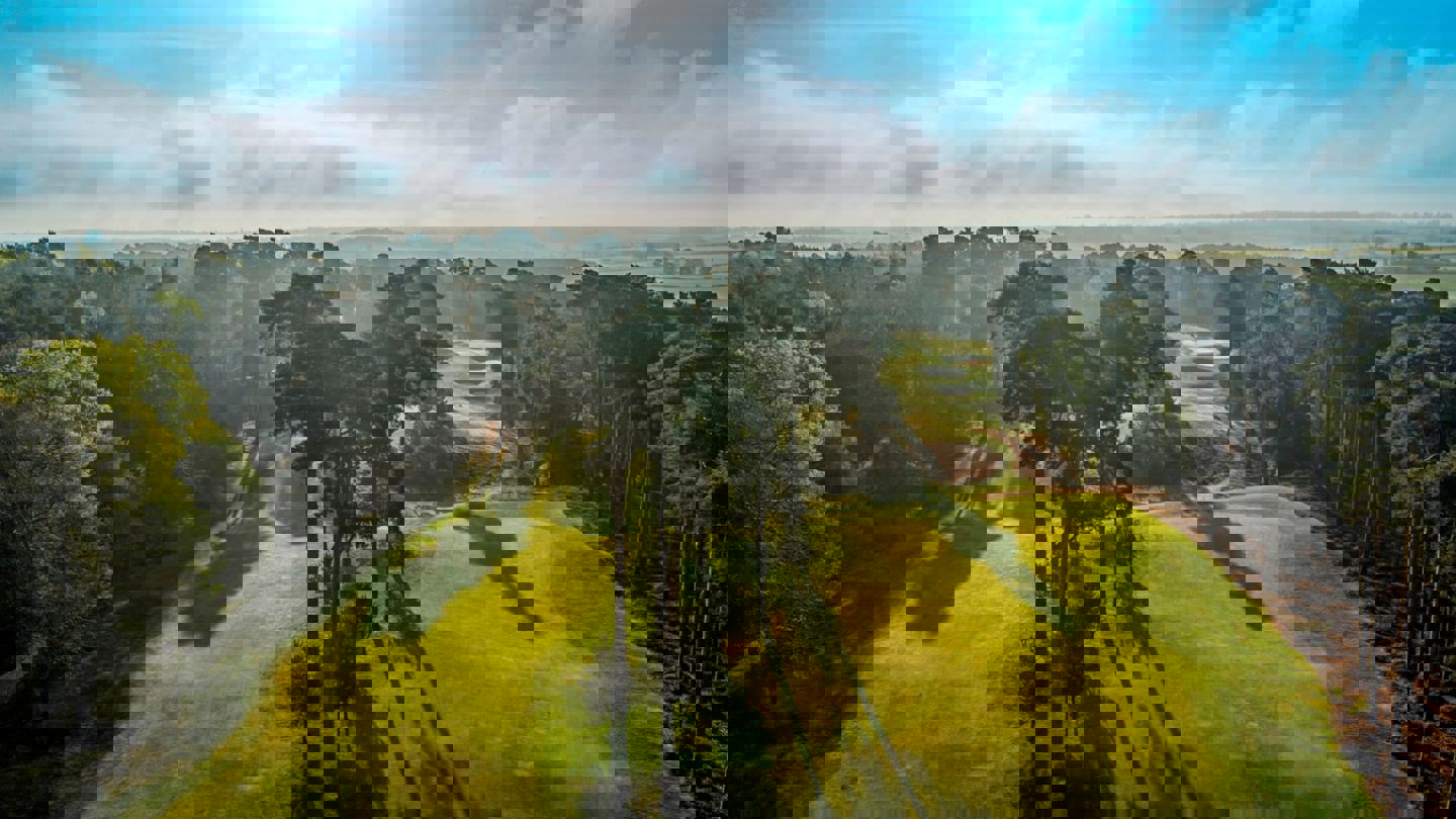 Image of marq 7th 04